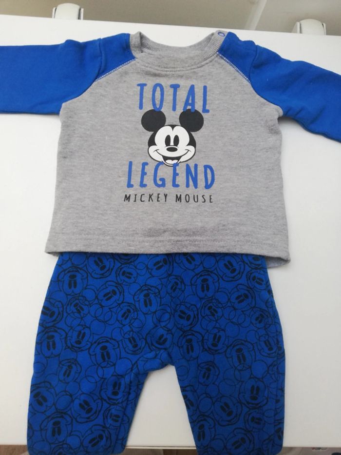 Ensemble jogging Mickey