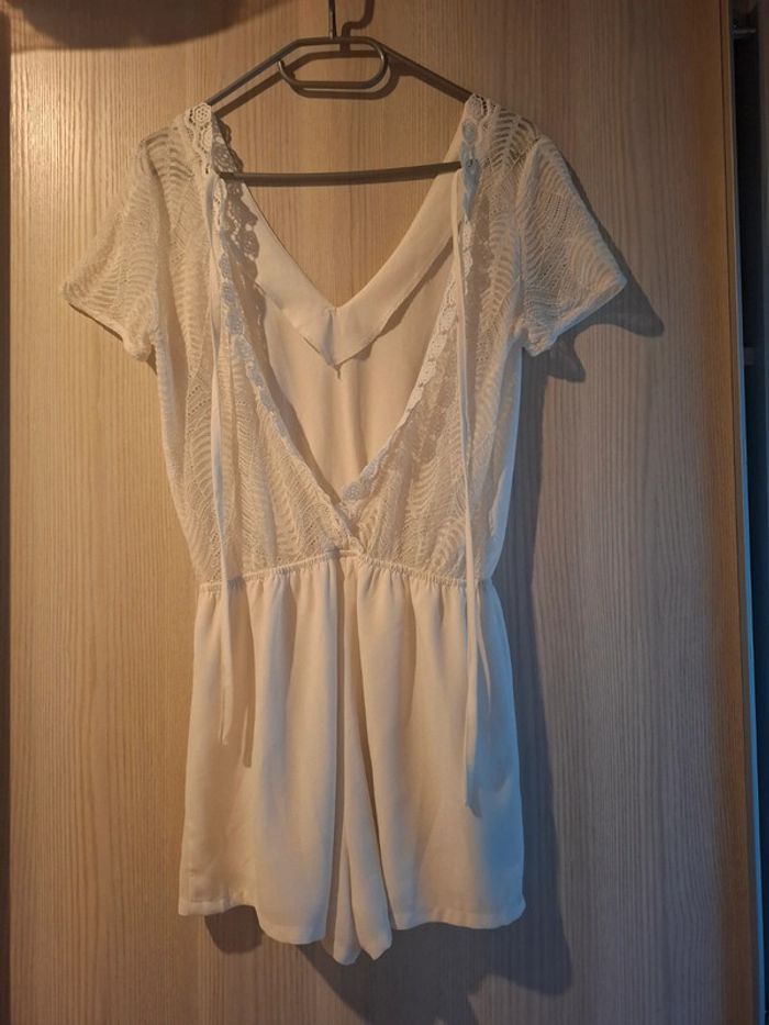 Robe short blanche dos nu manche courte - photo numéro 3