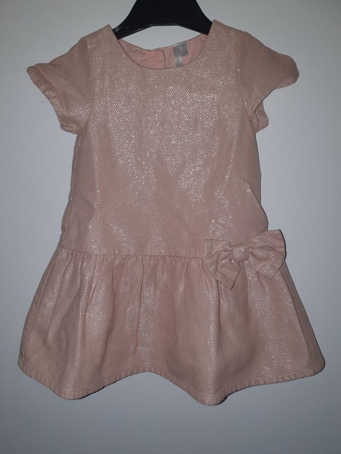 Robe de fete T.18M