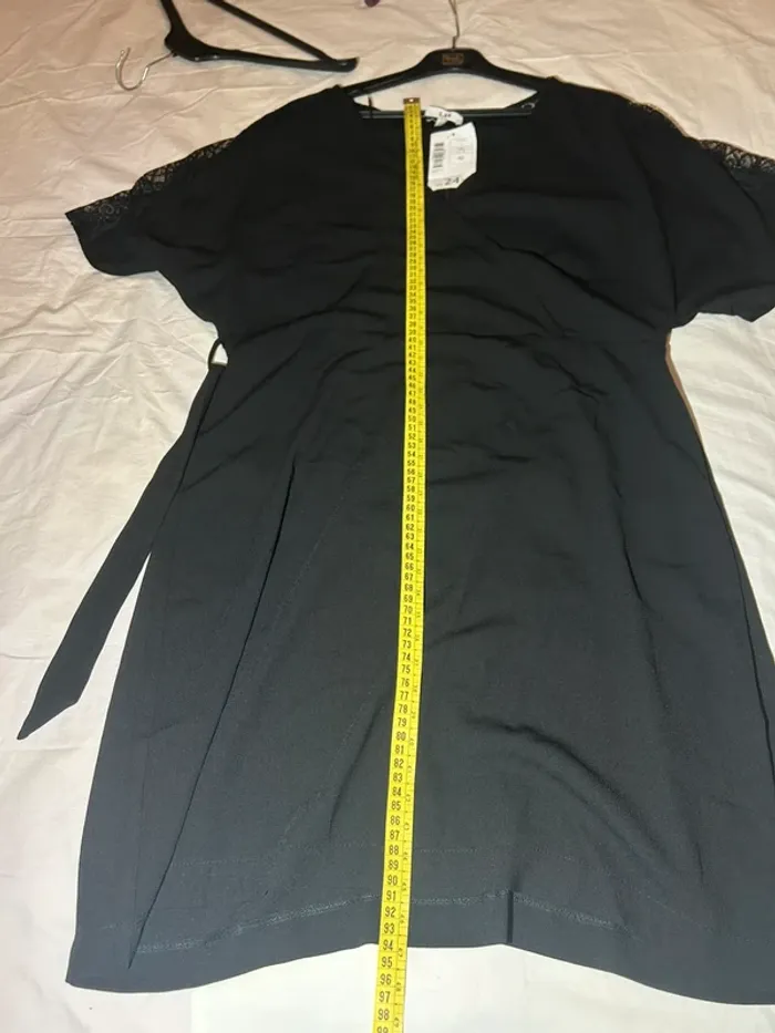Robe noire la halle - photo numéro 9