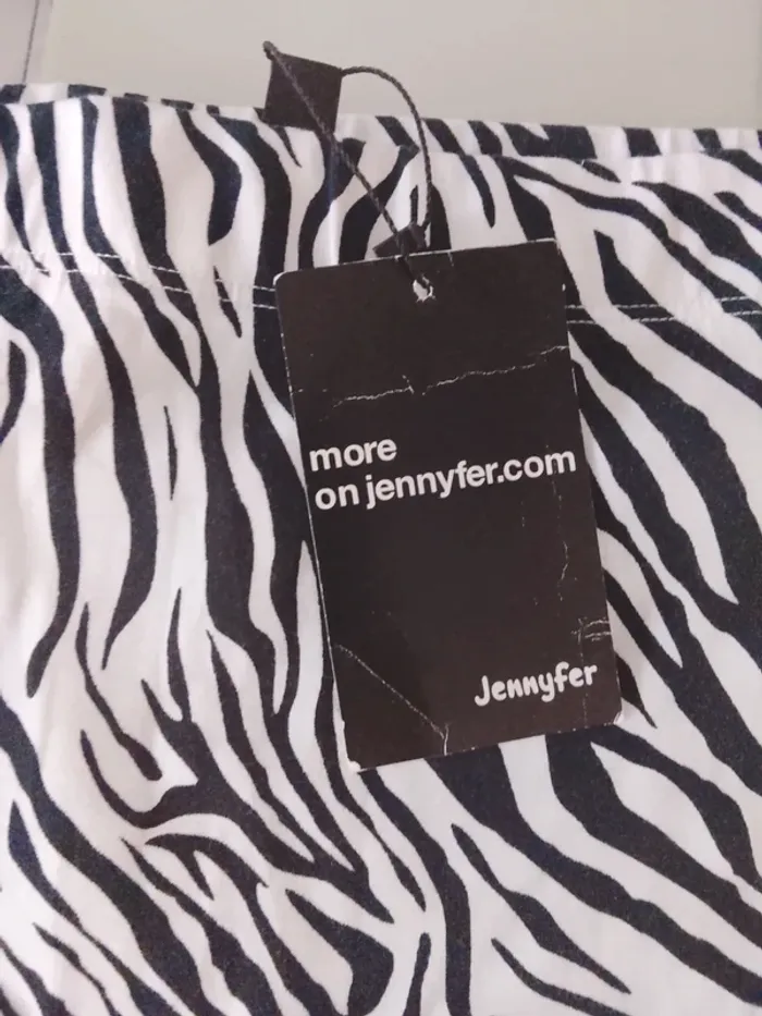 Mini jupe s - photo numéro 4