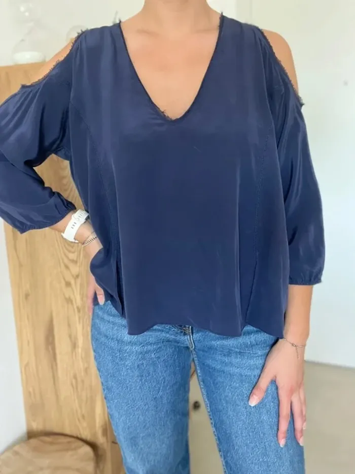 Blouse en soie bleu marine ChelseaFlower - photo numéro 3