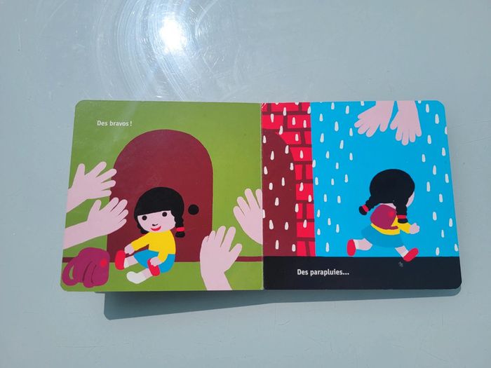 Livre tout carton đ Les Petites Mains đ - photo numĂ©ro 6