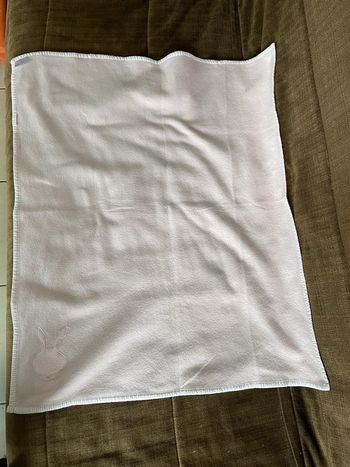 Couverture rose bébé