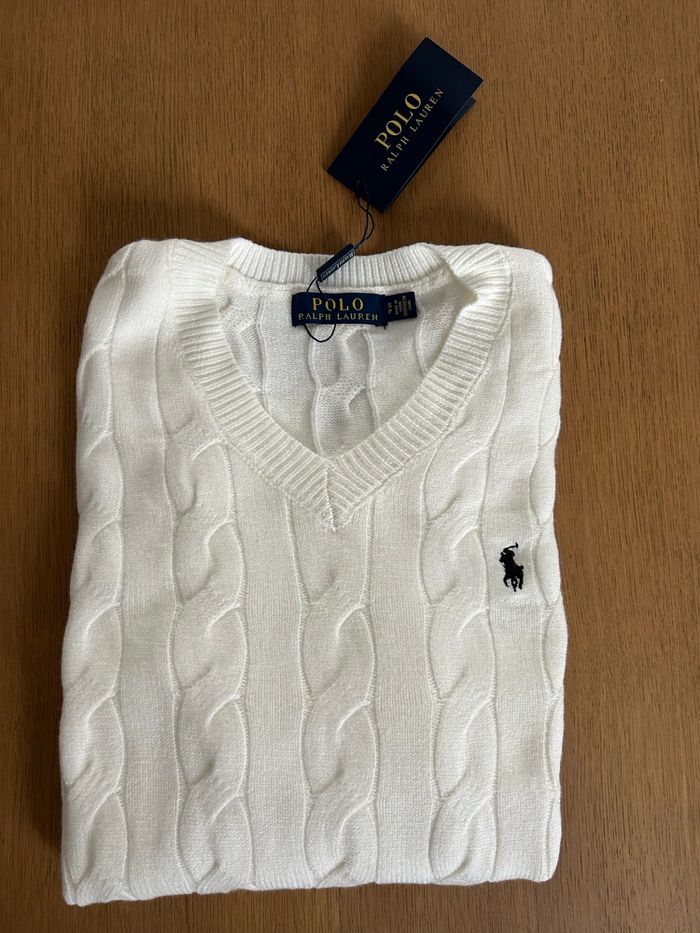 Pull torsadé Ralph Lauren col en V - photo numéro 3