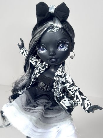 Shanelle shadow High Rainbow High