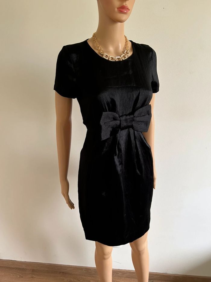 Robe noire neuve à manches courtes Sinequanone taille 38 (valeur 90€) - photo numéro 2