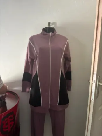 Ensemble jogging, 474
