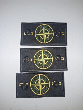 3 Patch Stone Island + 6 boutons