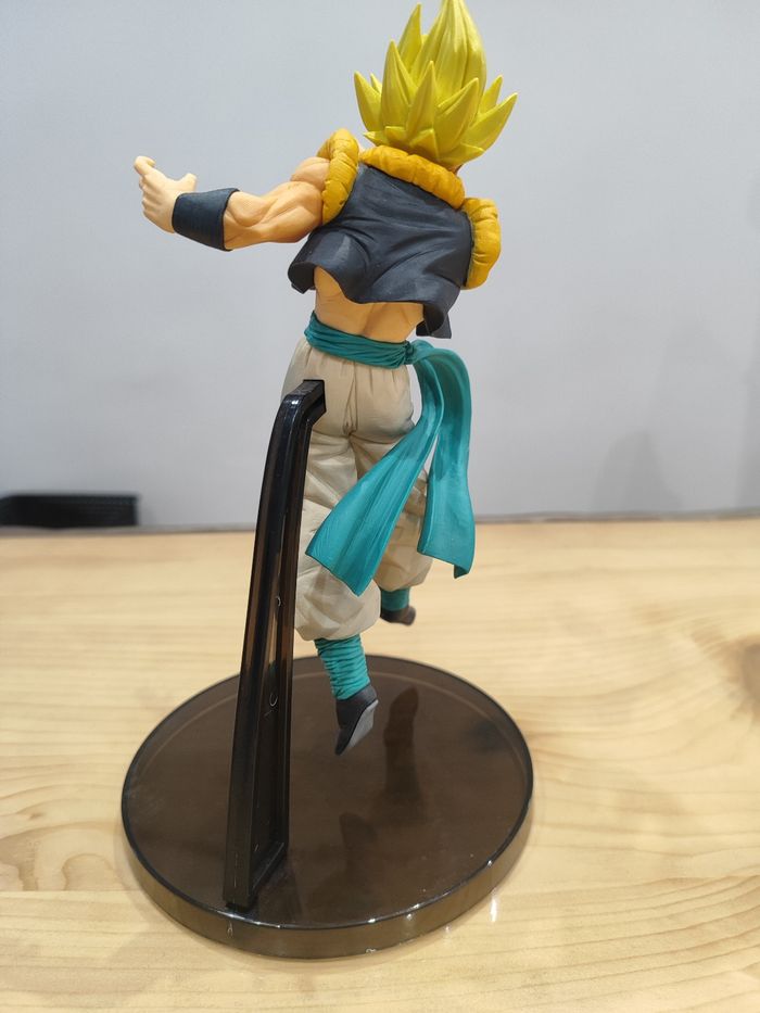 Vegeto super Saiyan - photo numéro 2