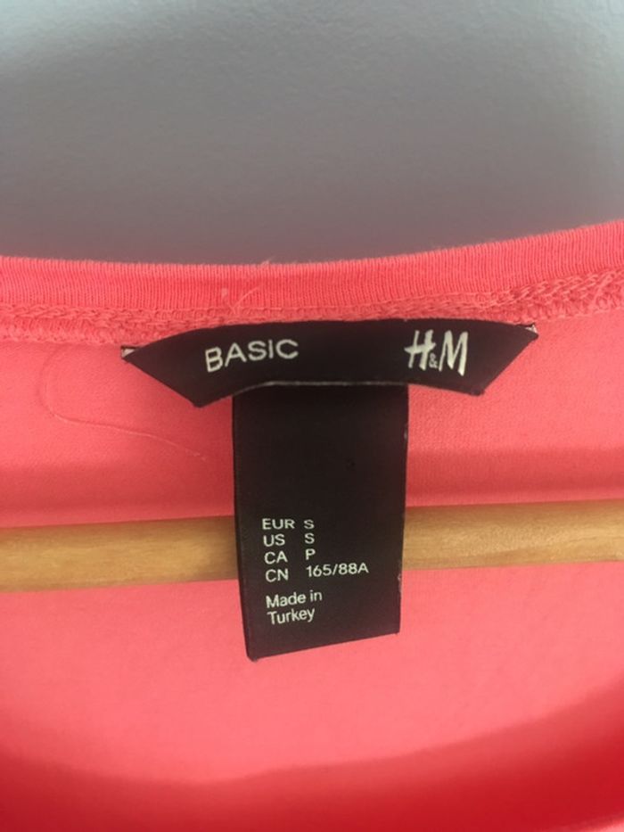 Joli t-shirt rose corail - photo numéro 5