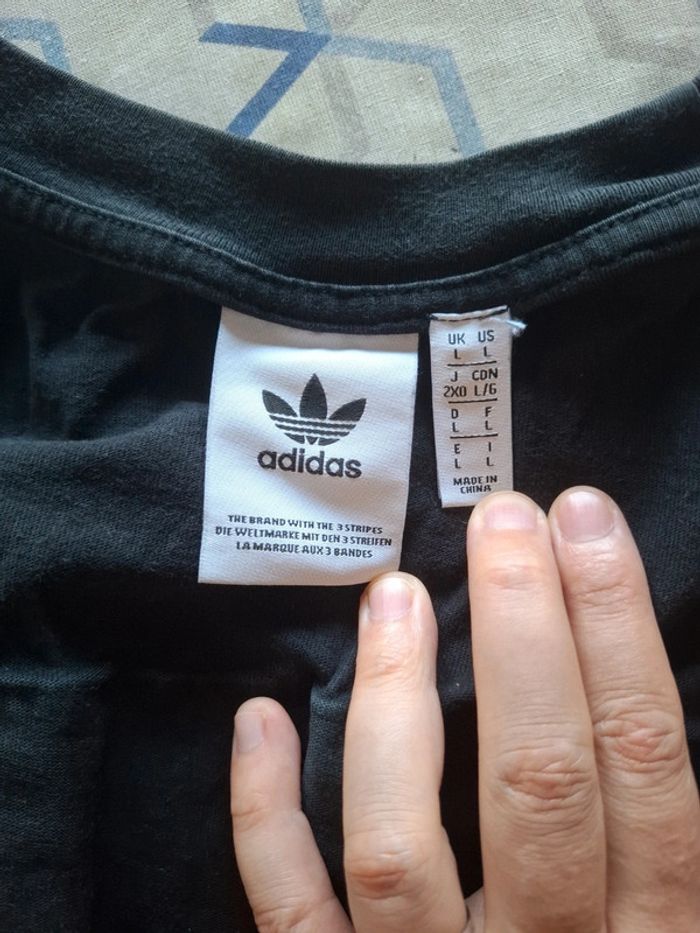 Tee-shirt L - photo numéro 2