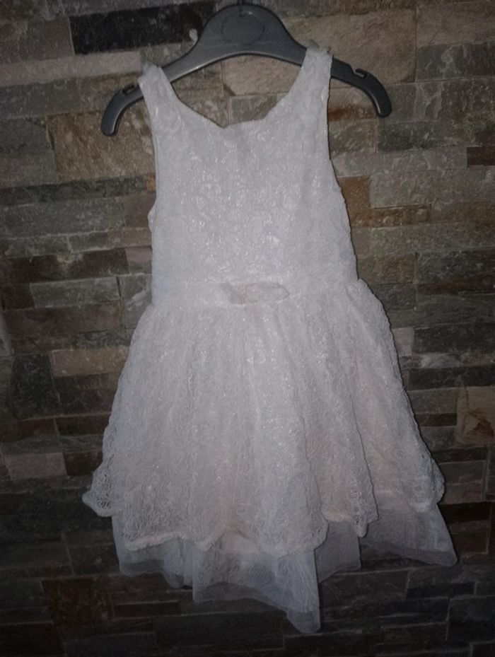 Robe 3 ans