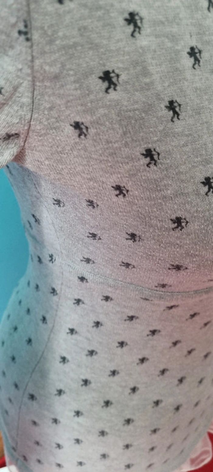 Pull gris motifs anges M EDC col en V - photo numéro 5