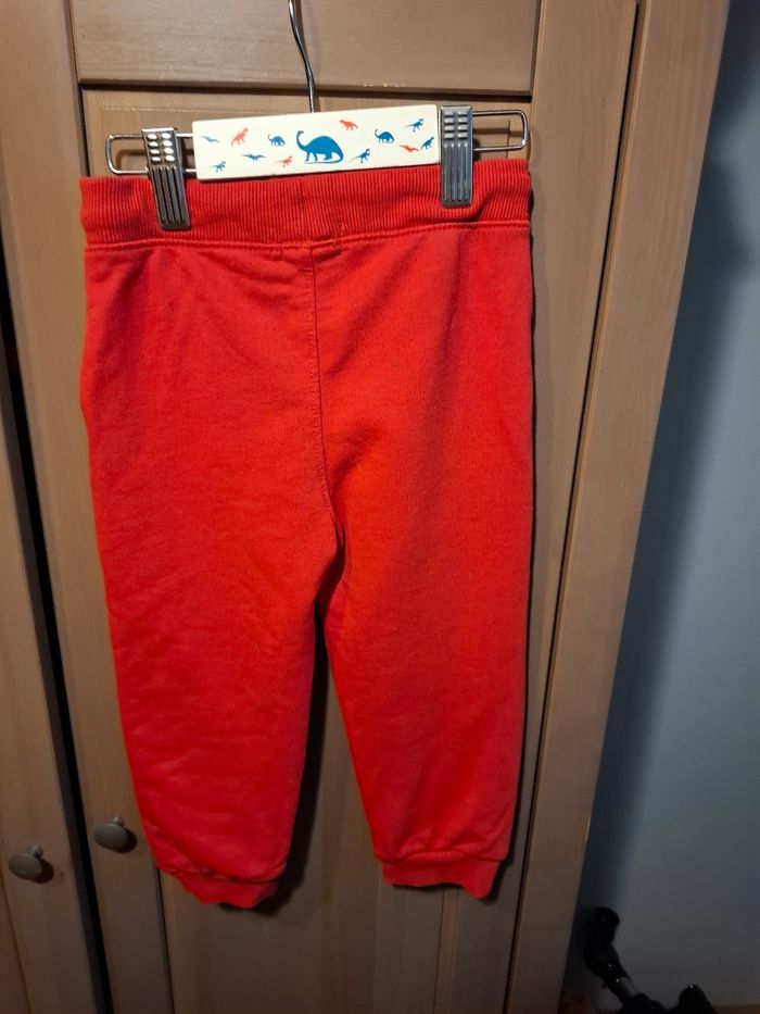 Jogging 23 mois - photo numéro 2