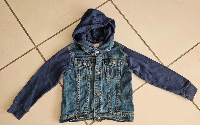 Veste la compagnie des petits 6 ans