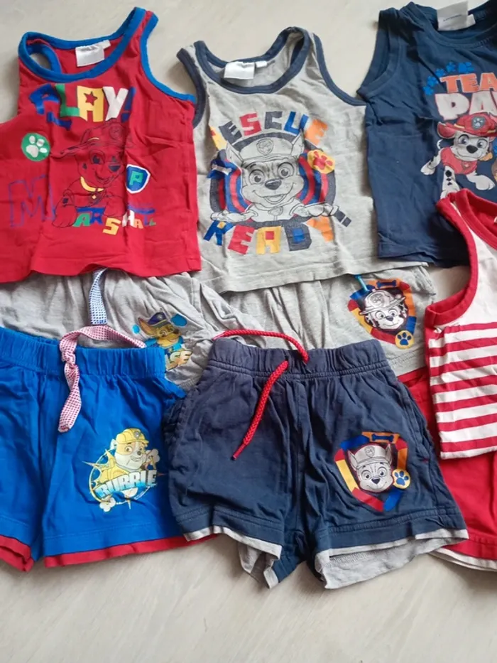 Lot été pat patrouille taille 4 9 pièces short,tee shirt - photo numéro 3