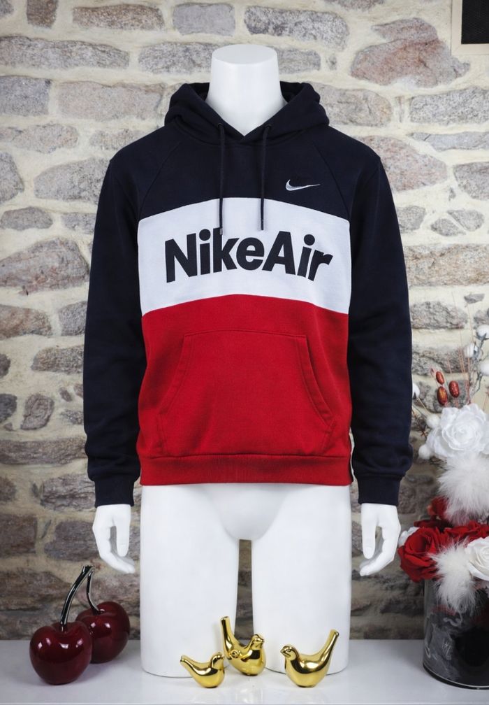 Sweat à capuche noir blanc et rouge Homme/ Ado taille XS marque Nike 🎸