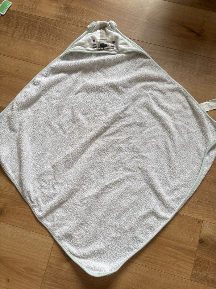 Cape de bain 0-6 mois