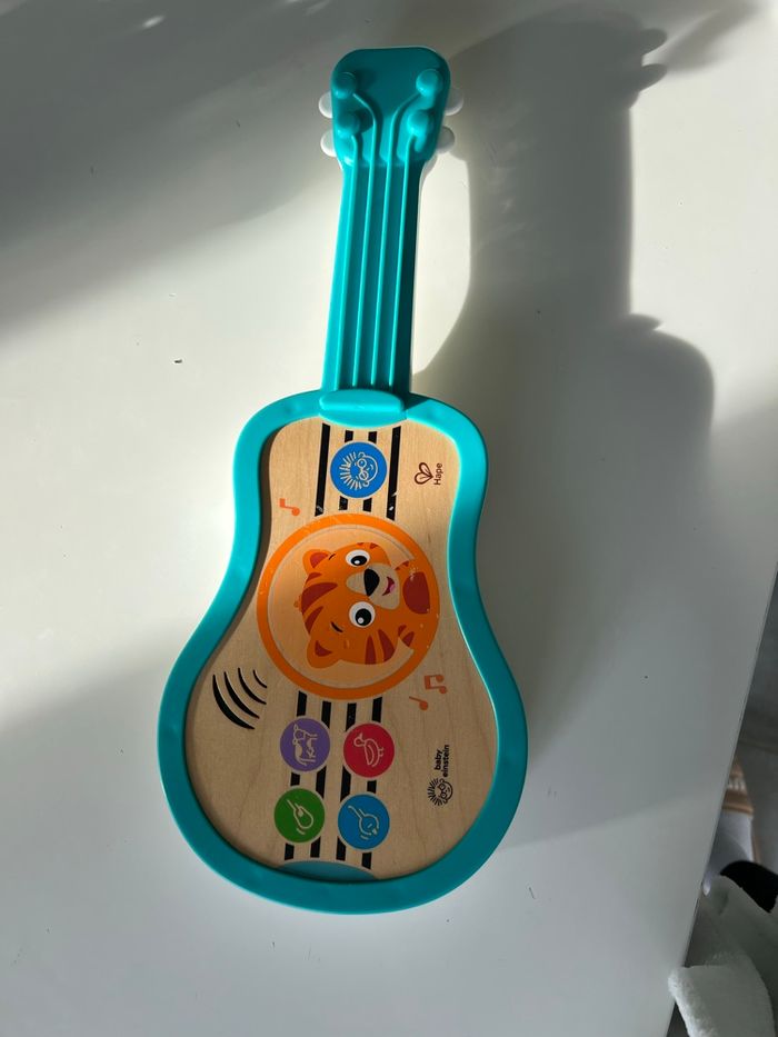Guitare enfant