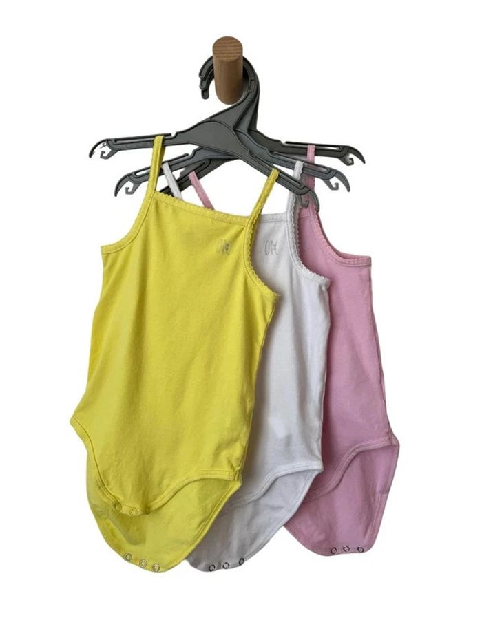 LOT de 3 bodies été fille à bretelles - Orchestra 18 mois (81cm)