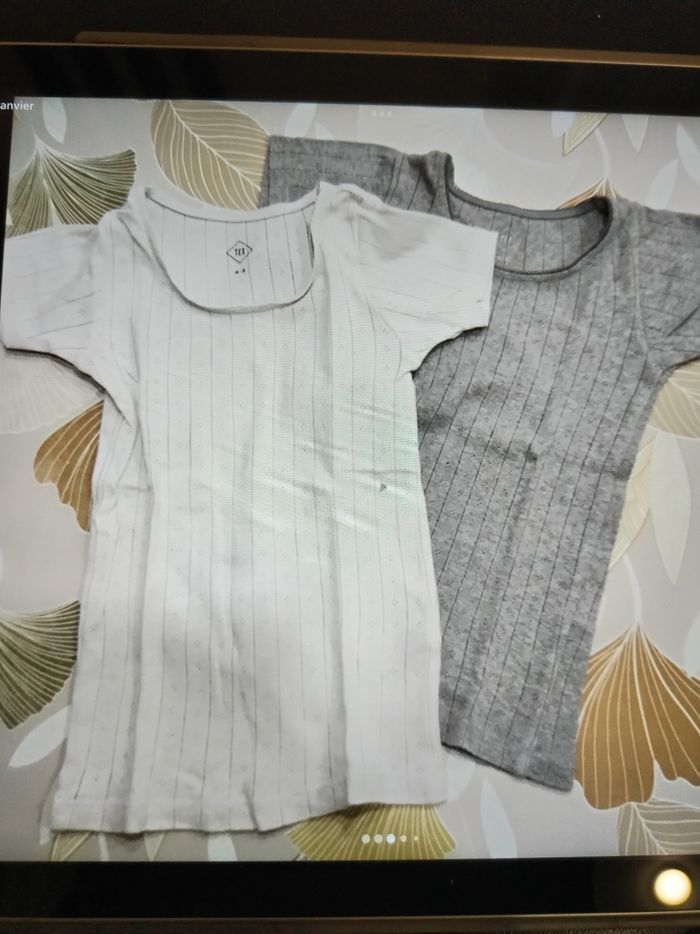 Lot vêtements fille 5ans - photo numéro 3