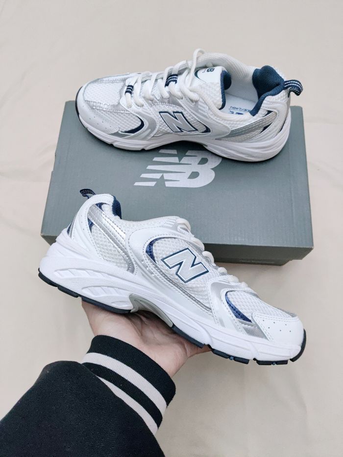 New Balance 530 White Silver Navy  - Taille 45 - photo numéro 6