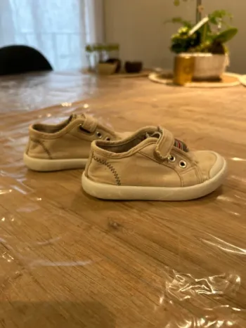 Chaussures 23-24