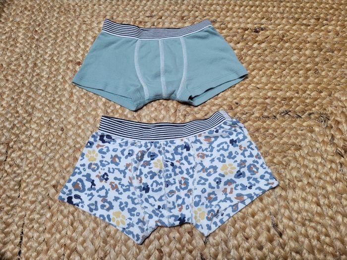 Lot boxers Petit Bateau 8 ans