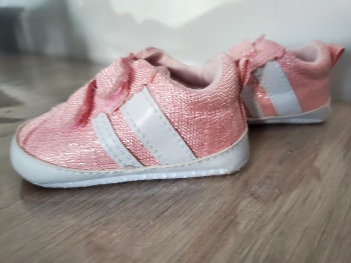 Chaussures bébé - photo numéro 3