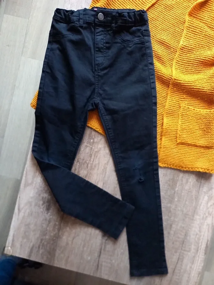 Ensemble gilet en laine et jeans noir 8 ans - photo numéro 8