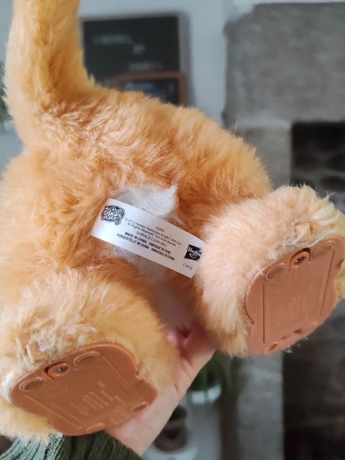 Peluche électronique Daisy mon chat joueur - furreal - photo numéro 9