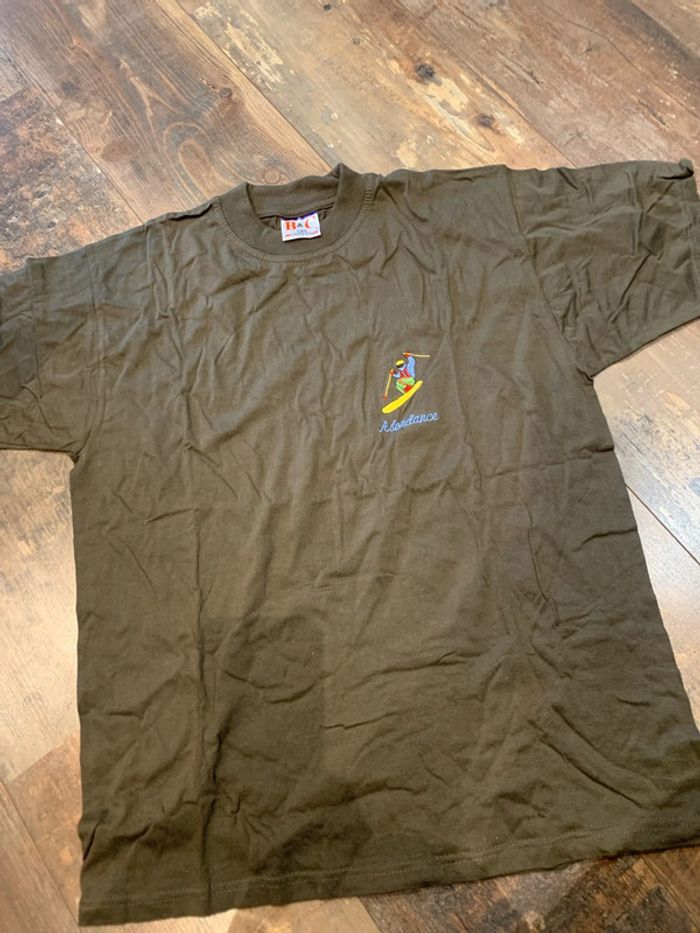 Tee shirt logo ski kaki - photo numéro 2