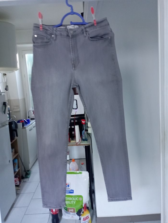 Jeans de marque MLG taille 40 très jolie gris - photo numéro 9