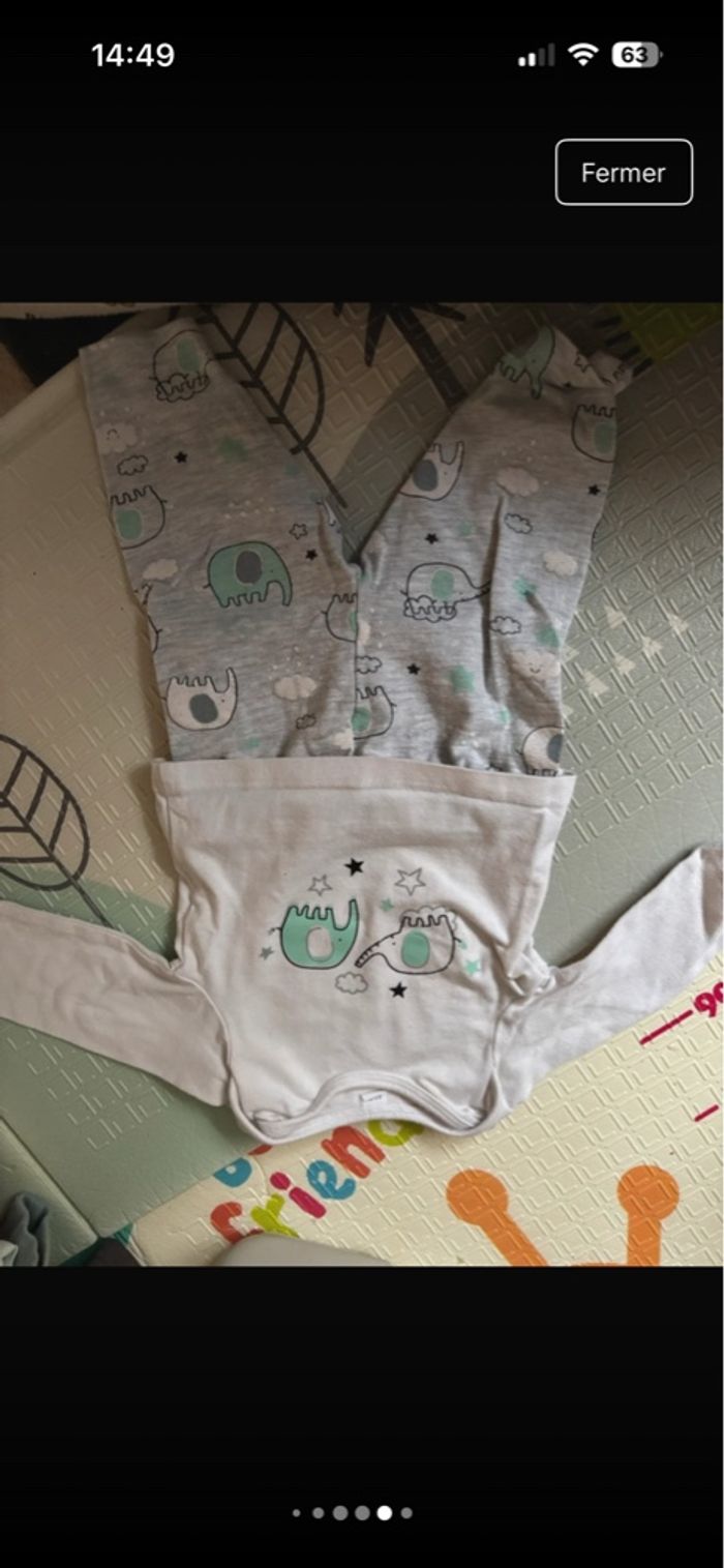 Lots de vêtements 1 mois - photo numéro 9