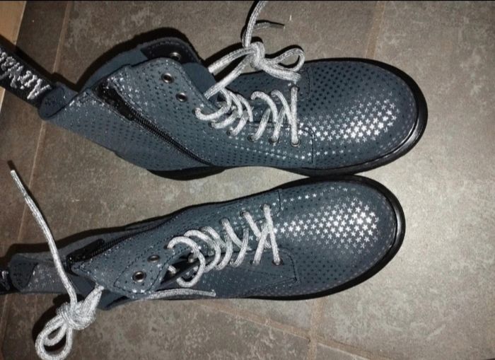 Dr Martens taille 36 neuves - photo numéro 4