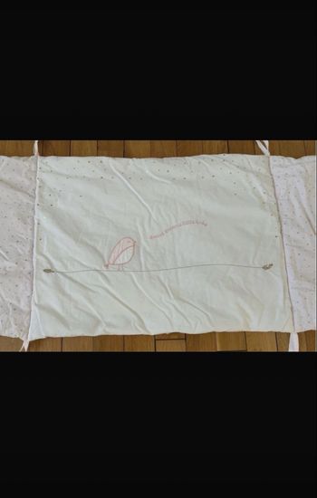 Ensemble mobile, tour de lit, Gigoteuse et matelas à langer ni