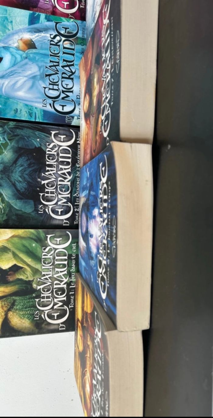 Lot 9 tome les chevaliers d’émeraude - photo numéro 3