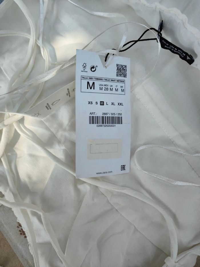 Robe Zara neuve - photo numéro 5