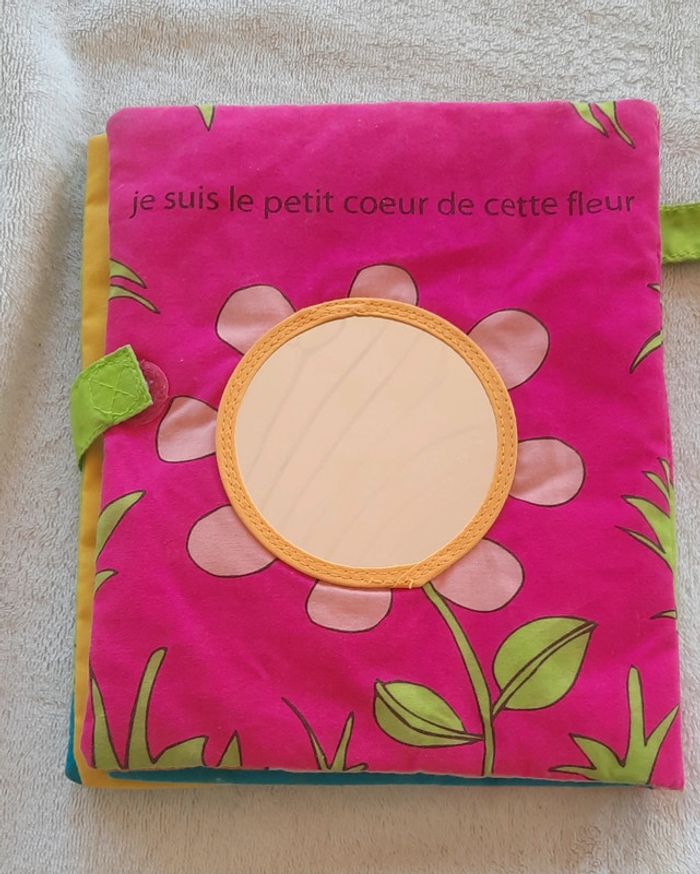 Livre tissus - photo numéro 2