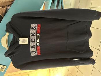 Sweat bleu marine taille 16 ans jack and jones NEUF