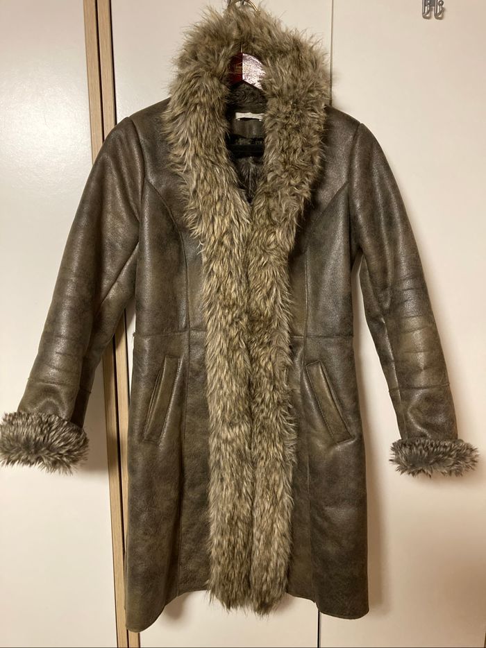 Manteau chaud doublé fourrure taille 40