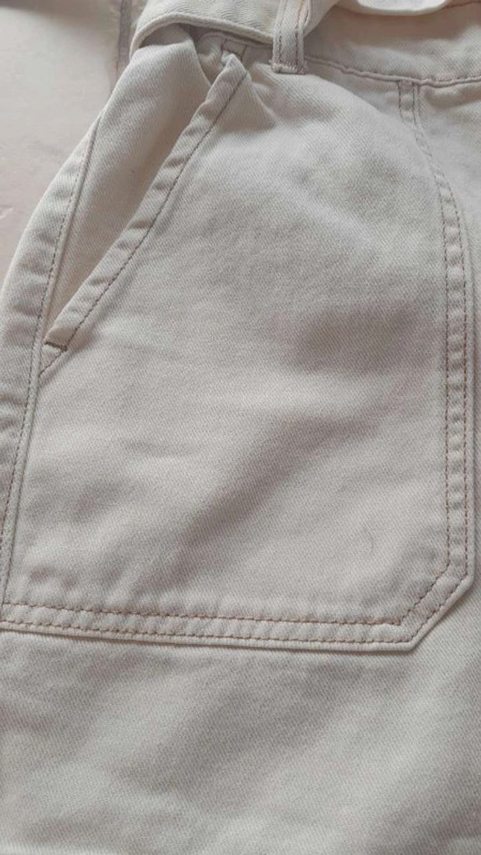 Short beige/crème - photo numéro 3