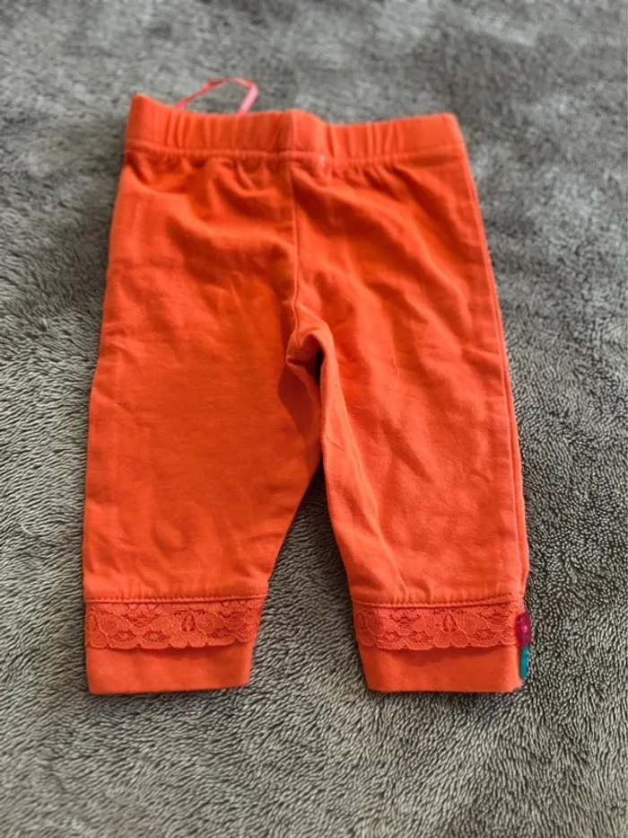 Pantalon 6 mois - photo numéro 2