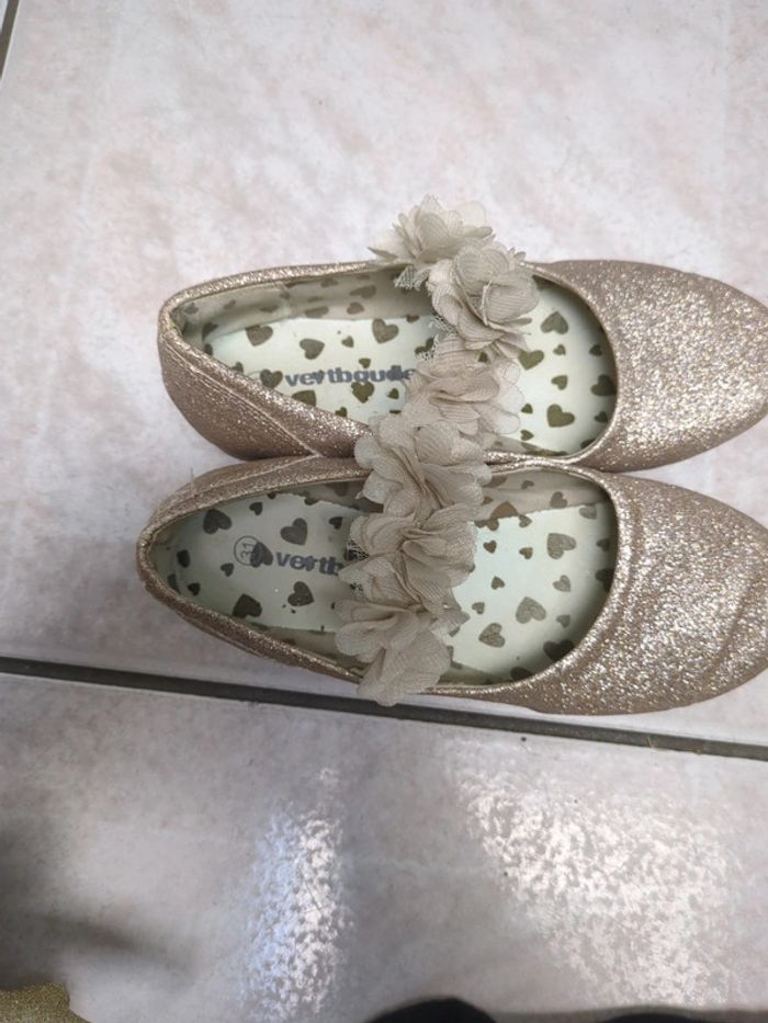Ballerines paillettes fleurs mariage champêtre fille 31 - photo numéro 3