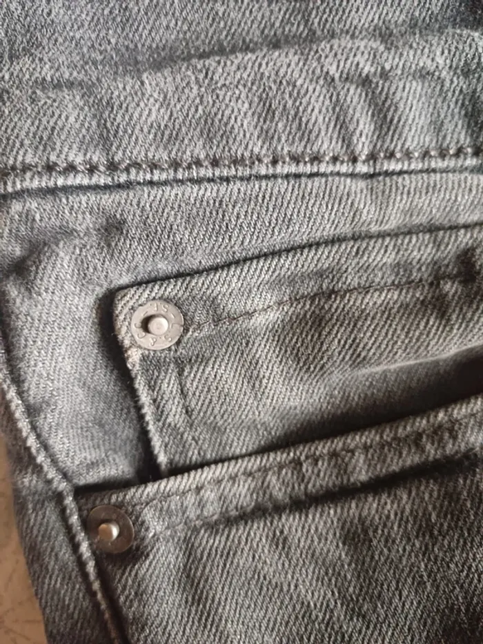 Levi's 504 w31 l34 - photo numéro 3