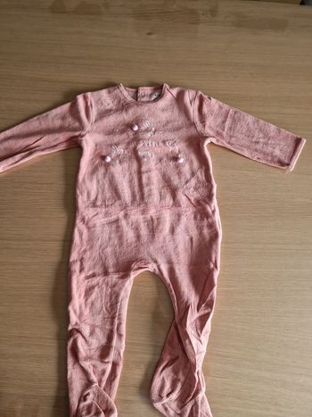 Pyjama une pièce velour rose 24 mois