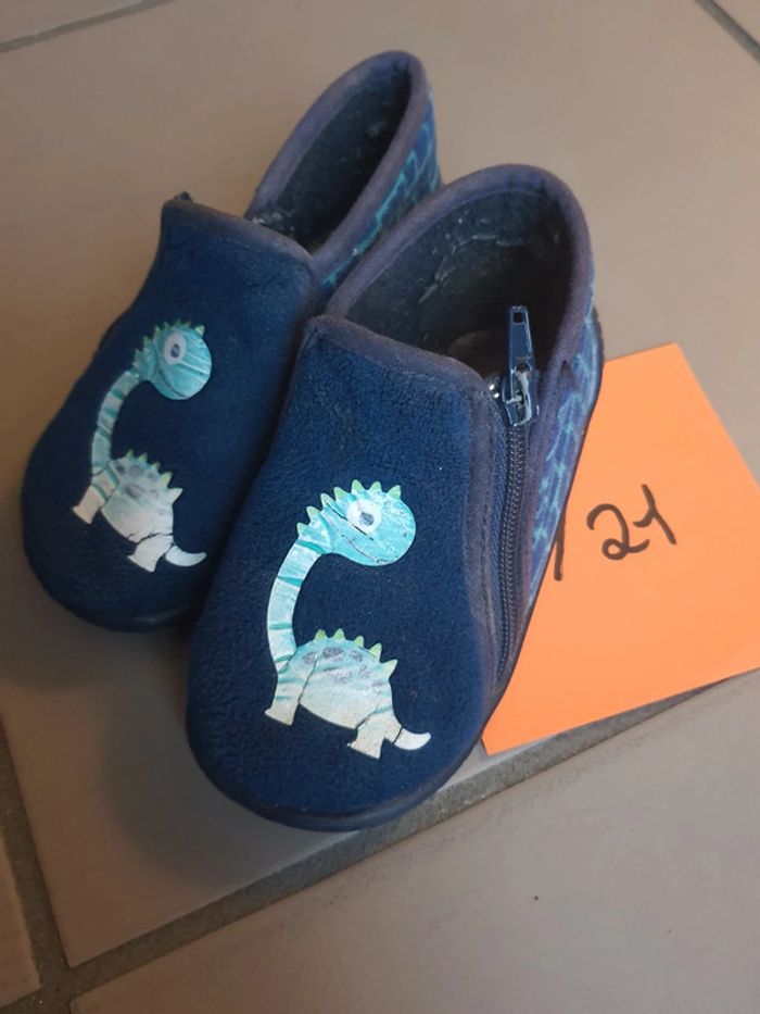 Lot 2 paires pointure 20/21 - photo numéro 3