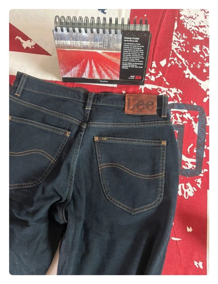 Jeans Lee style vintage bleu foncée taille 40  patte large - photo numéro 19