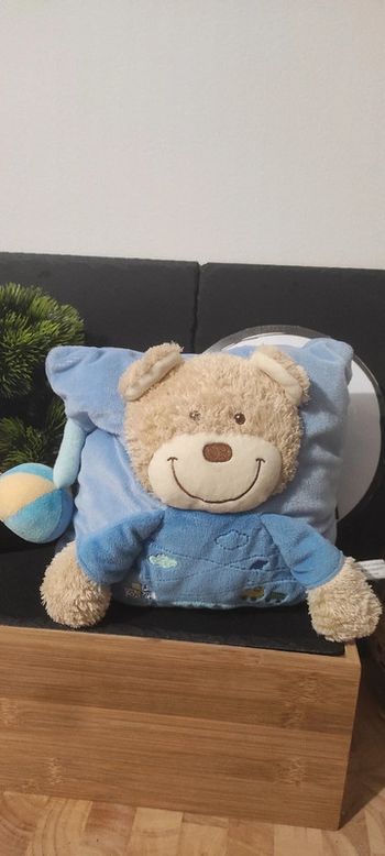 doudou coussin tex baby ours bleu marron balle nuage Train Voiture Cube Jaune